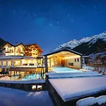 Premium Activehotel Bergkönig 4* Neustift im Stubaital