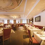 Premium Activehotel Bergkoenig מלון ניוסטיפט אים סטובאיטל