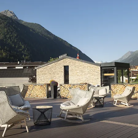 Premium Activehotel Bergkoenig 酒店 4*