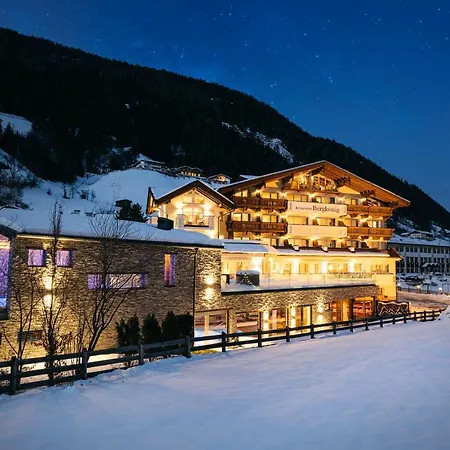 Готель Premium Activehotel Bergkoenig 4*