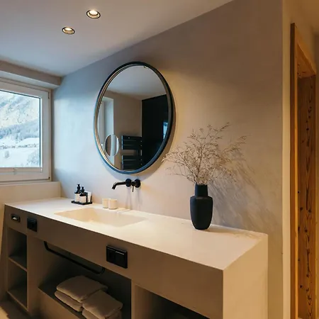Premium Activehotel Bergkoenig 4* Нойштіфт-ім-Штубайталь