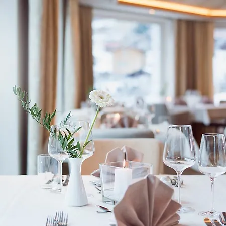 Готель Premium Activehotel Bergkoenig 4*
